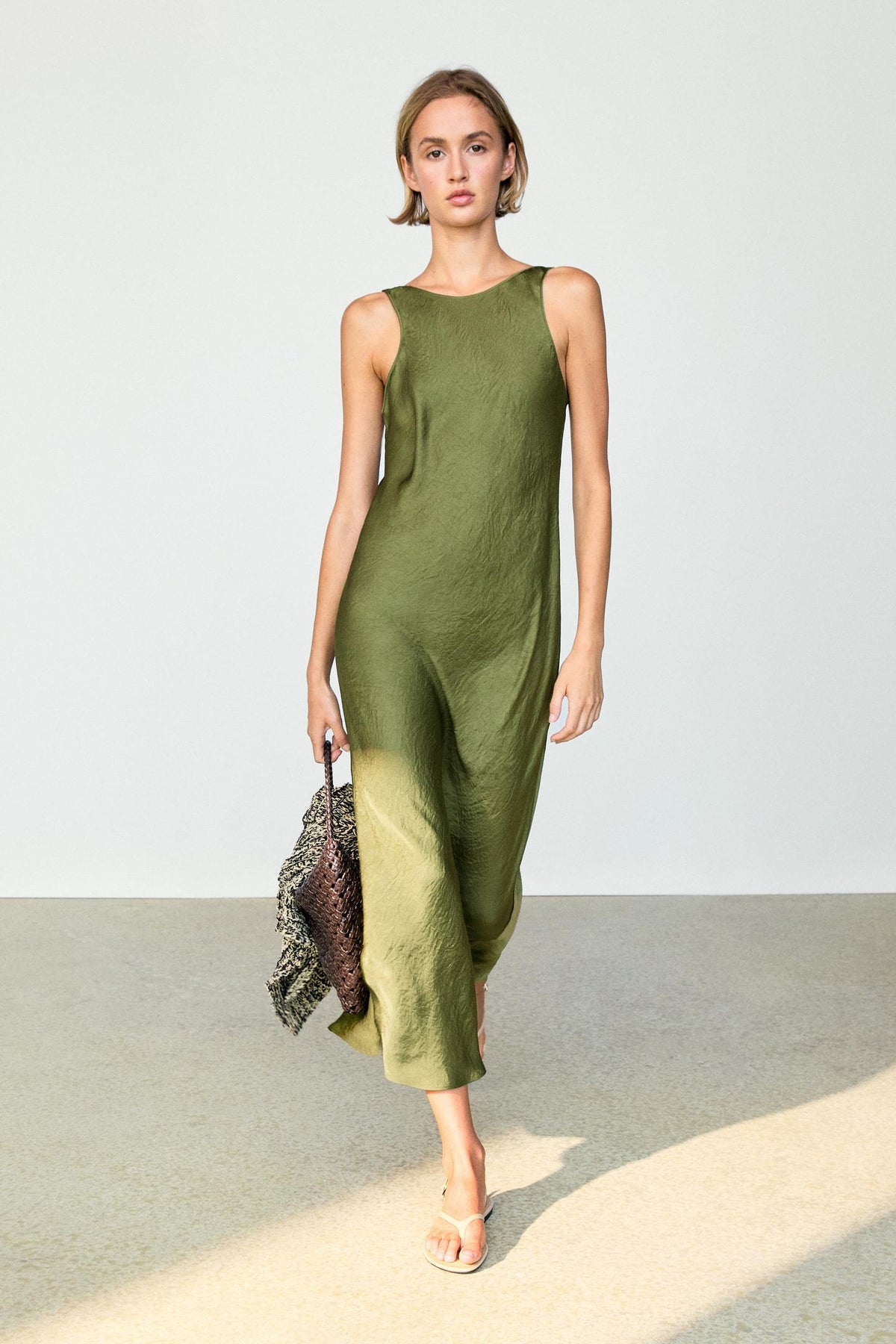 ROBE MIDI FLUIDE