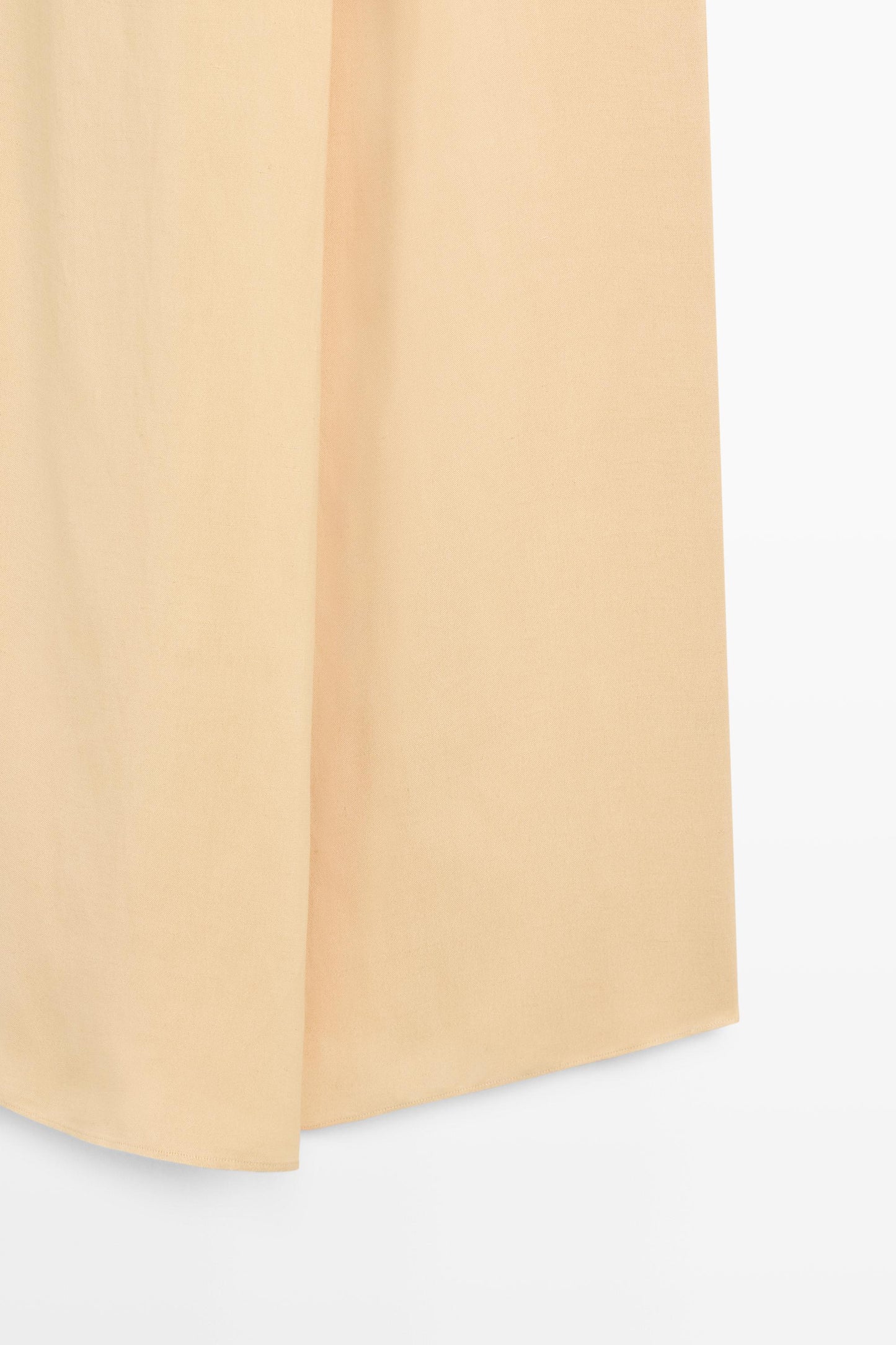 ROBE MIDI À BOUTON