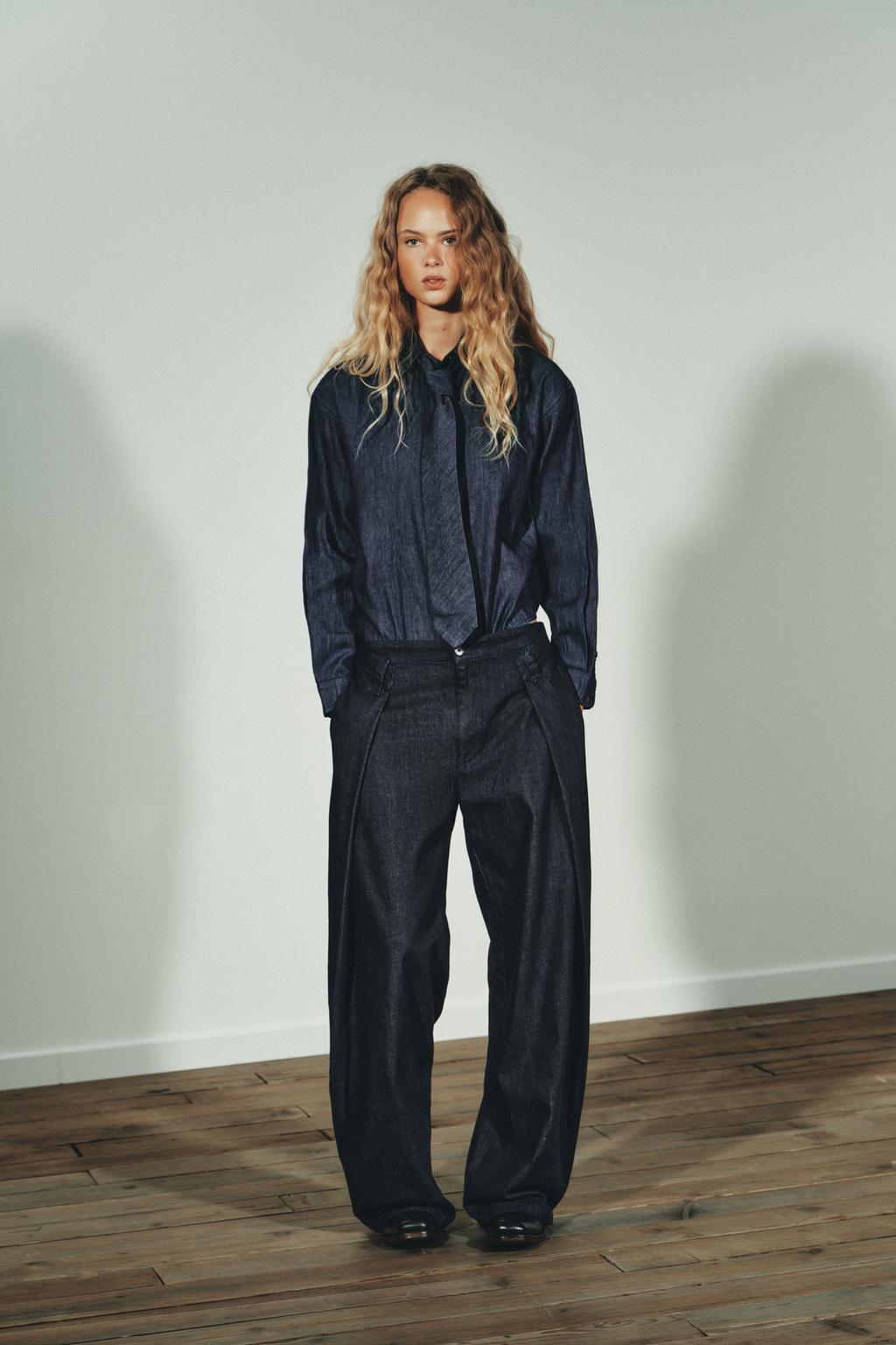 PANTALON EFFET DENIM À PLIS