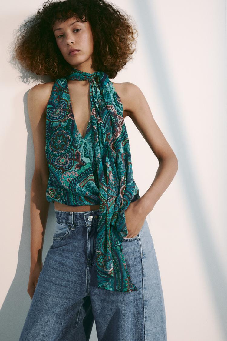 ENSEMBLE TOP IMPRIMÉ À NŒUD | JUPE IMPRIMÉE À CEINTURE