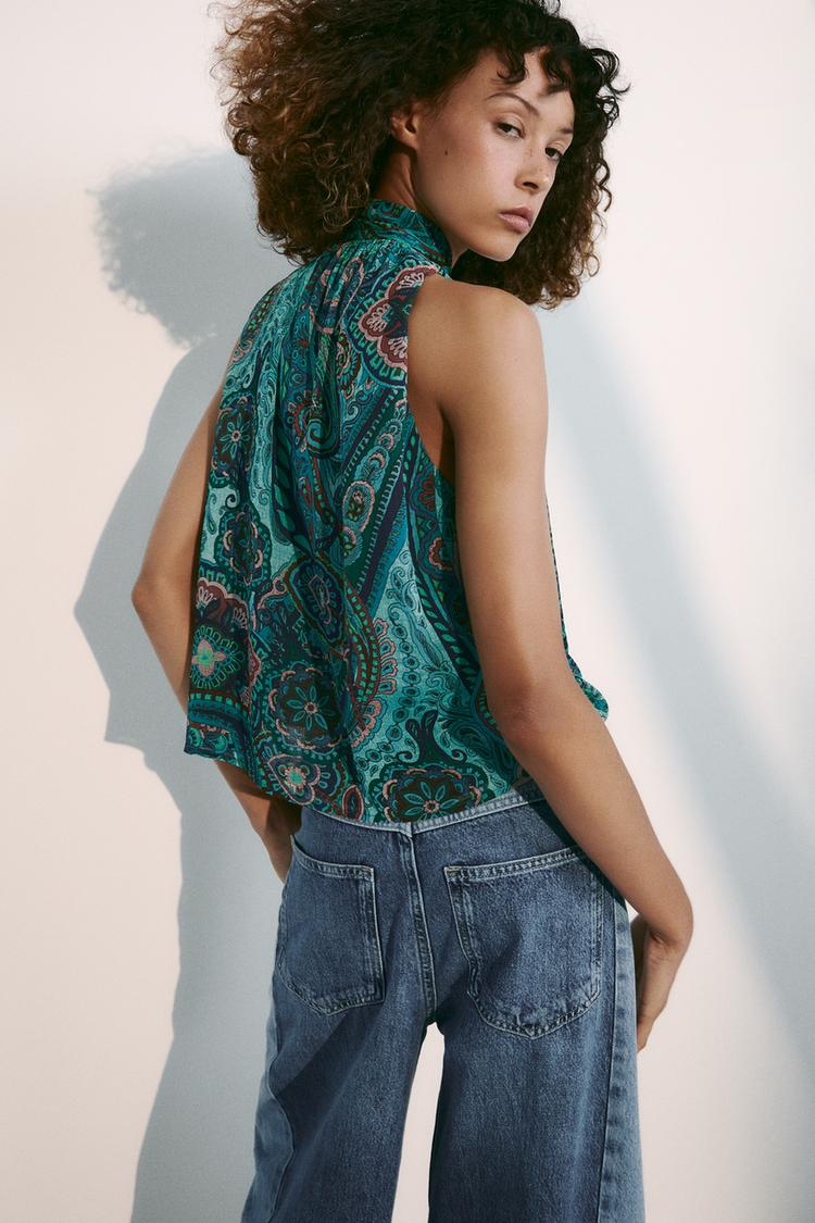 ENSEMBLE TOP IMPRIMÉ À NŒUD | JUPE IMPRIMÉE À CEINTURE