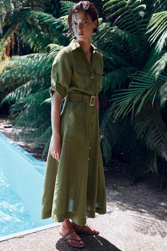 ROBE MI-LONGUE CHEMISE AVEC CEINTURE