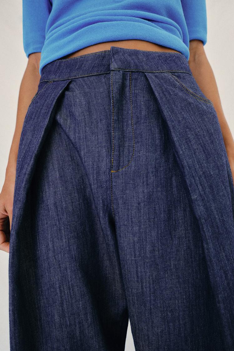 PANTALON À PLIS AVEC LIN