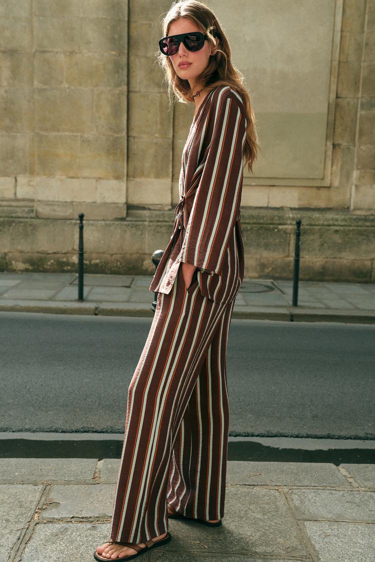 ENSEMBLE VESTE CROISÉE | PANTALON LARGE À RAYURES