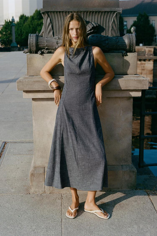 ROBE MI-LONGUE DOS NU