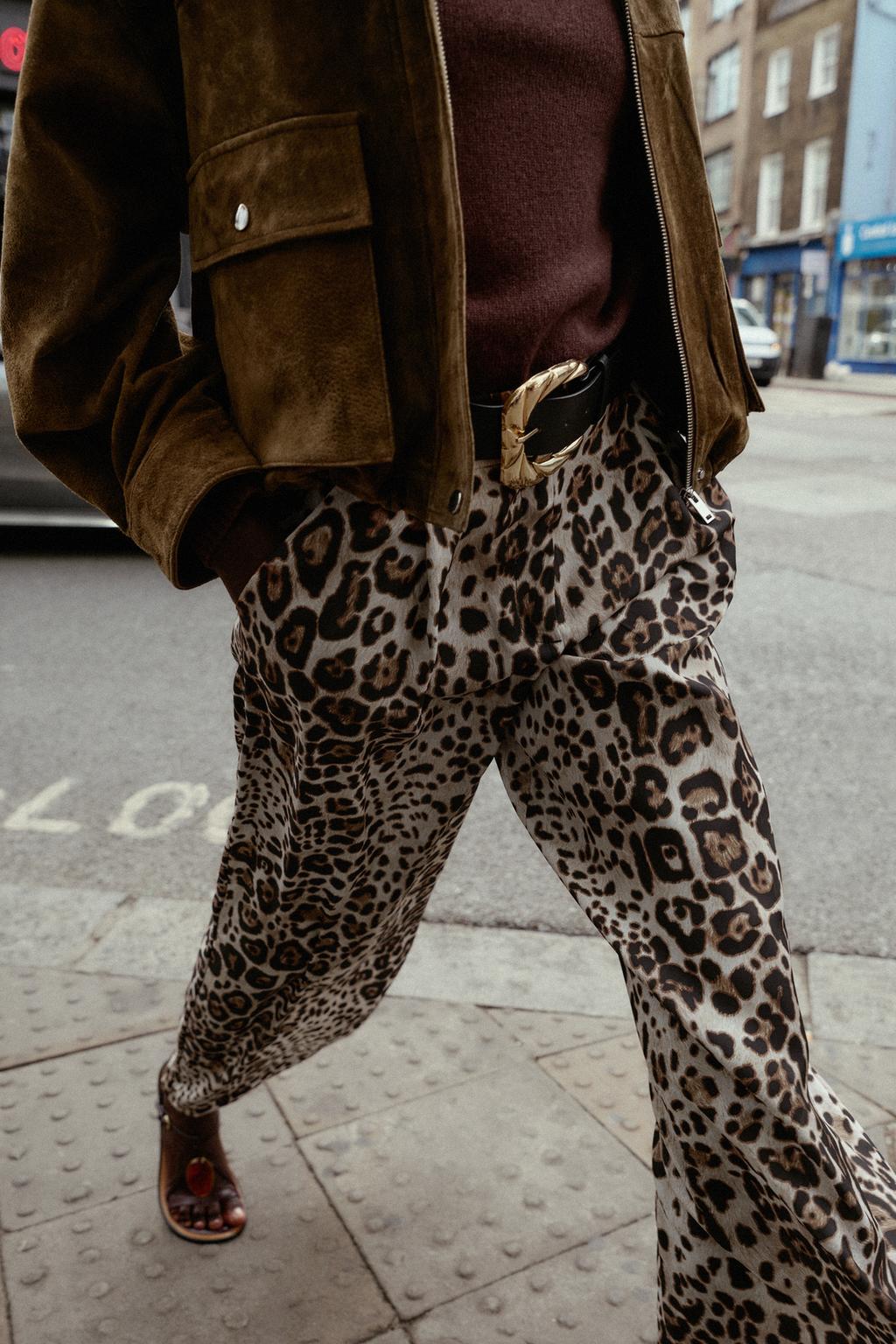 PANTALON LARGE SATINÉ