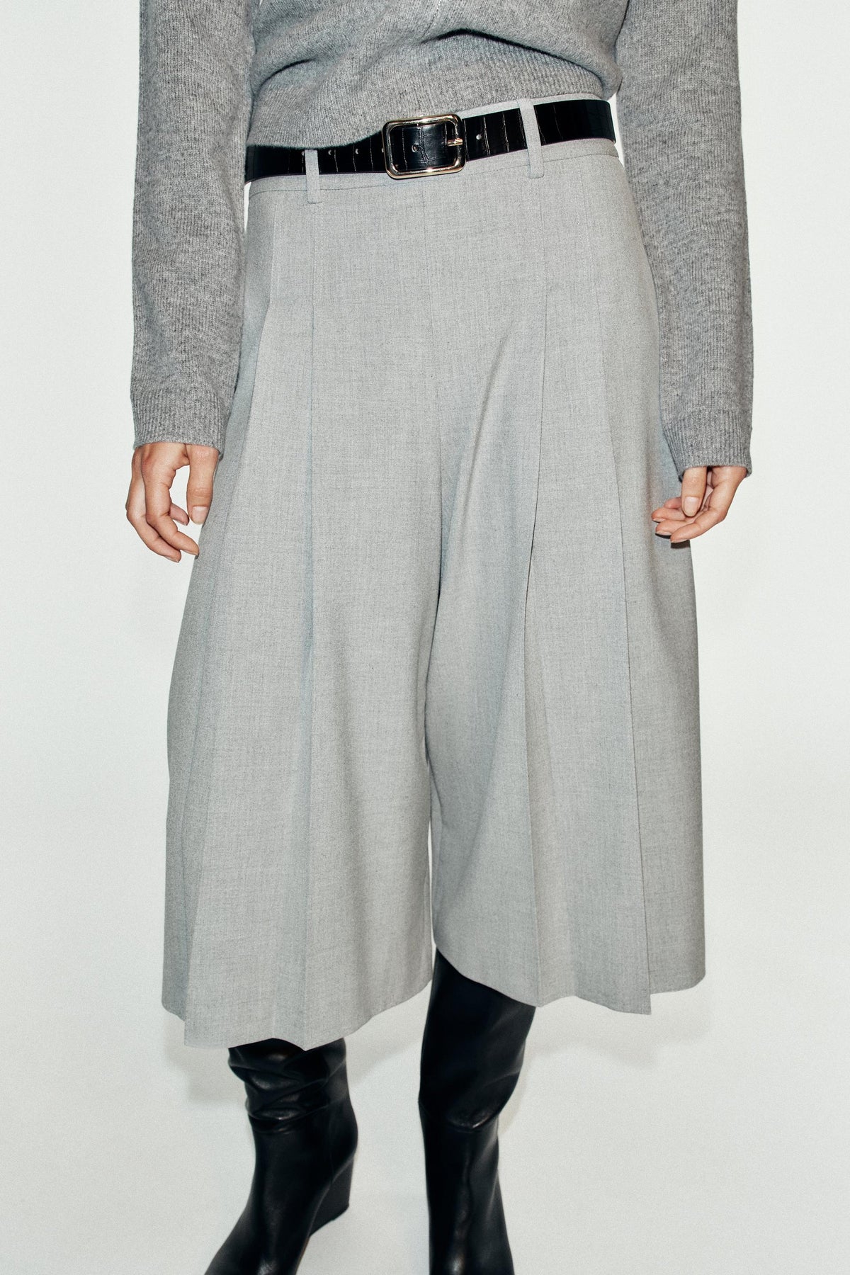 BERMUDA LONG SANS CEINTURE