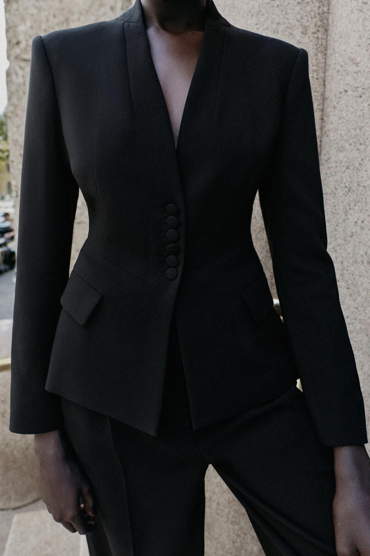 ENSEMBLE VESTE AJUSTÉE PEPLUM | PANTALON DROIT TAILLE HAUTE
