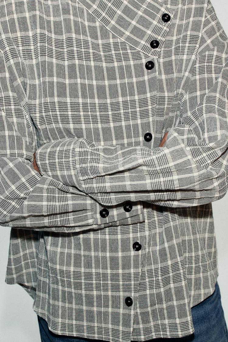 CHEMISE CROISÉE À CARREAUX