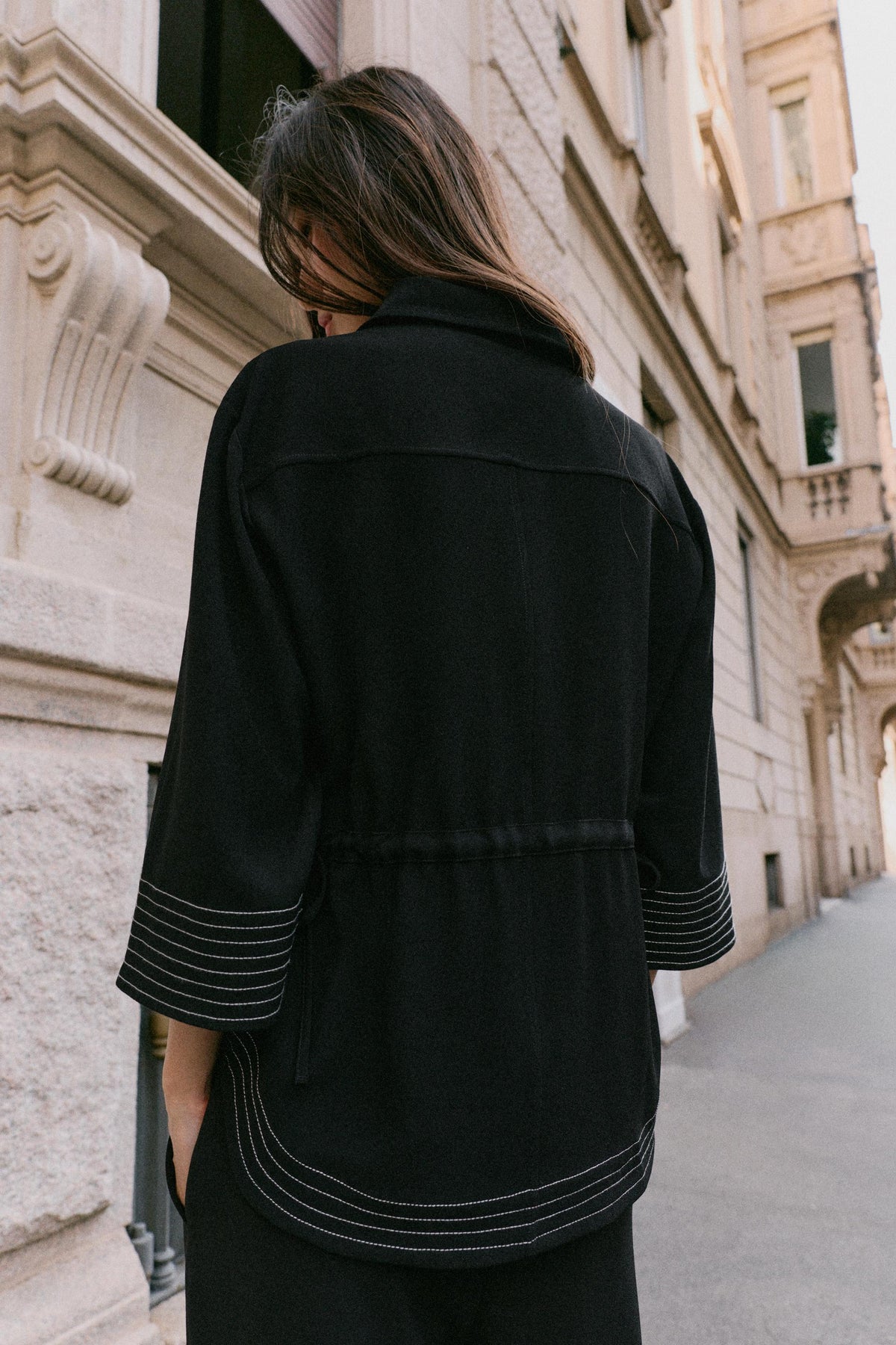 CHEMISE SURPIQÛRES CONTRASTE