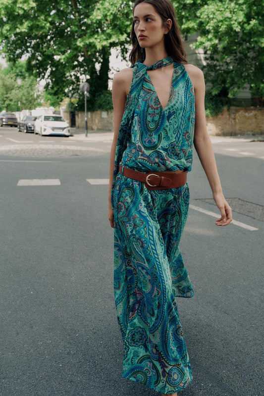 ENSEMBLE TOP IMPRIMÉ À NŒUD | JUPE IMPRIMÉE À CEINTURE