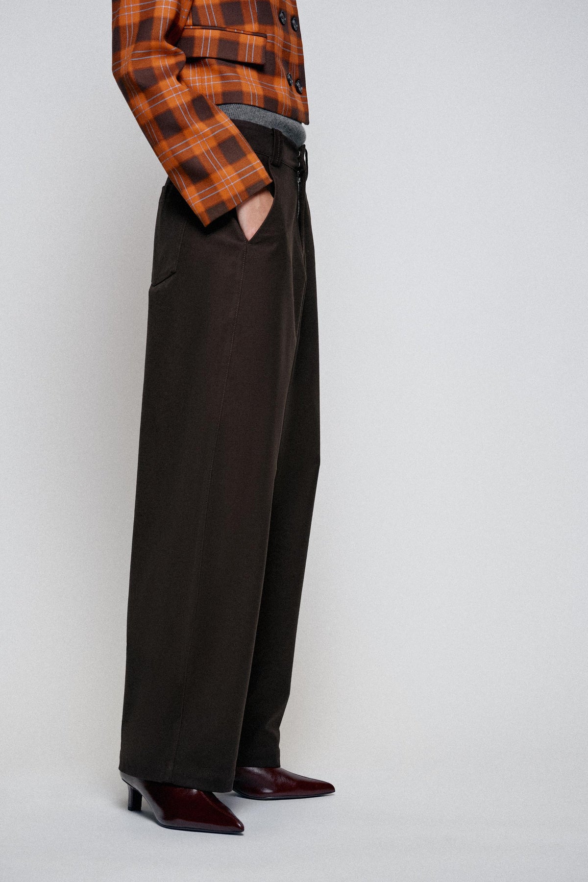 VESTE COURTE À CARREAUX