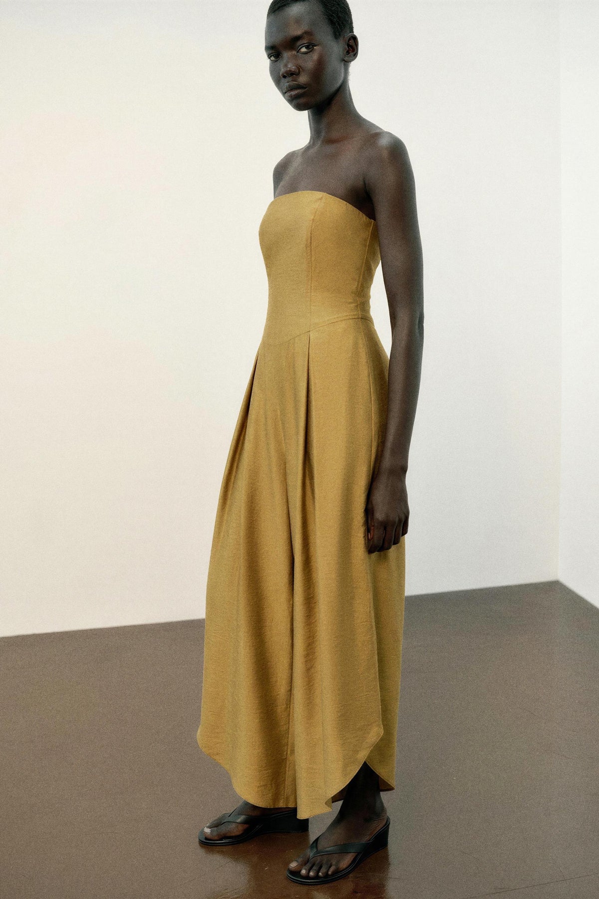 COMBINAISON À BAS ASYMÉTRIQUE