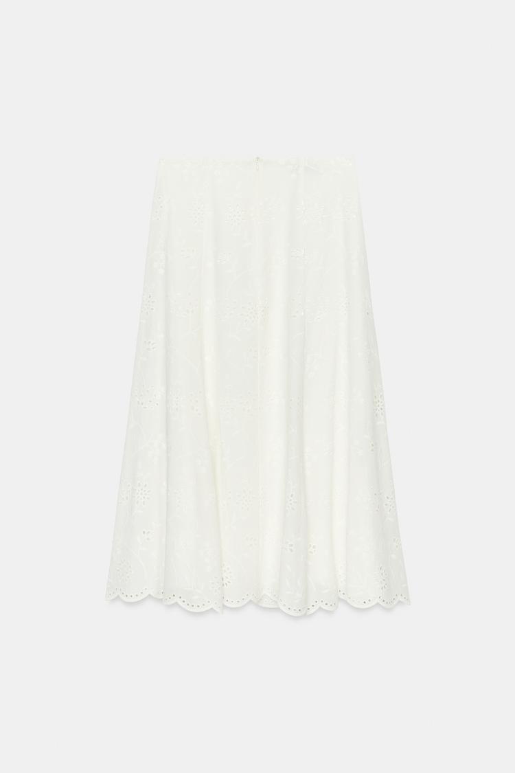 JUPE MI-LONGUE À BRODERIES PERFORÉES