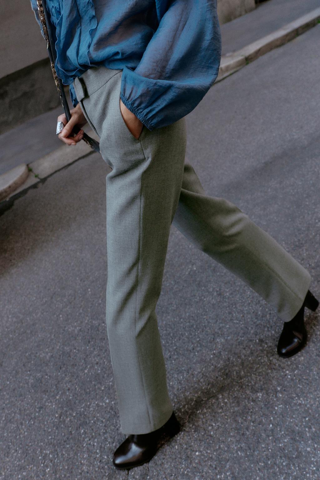 PANTALON FLARE TAILLE BASSE