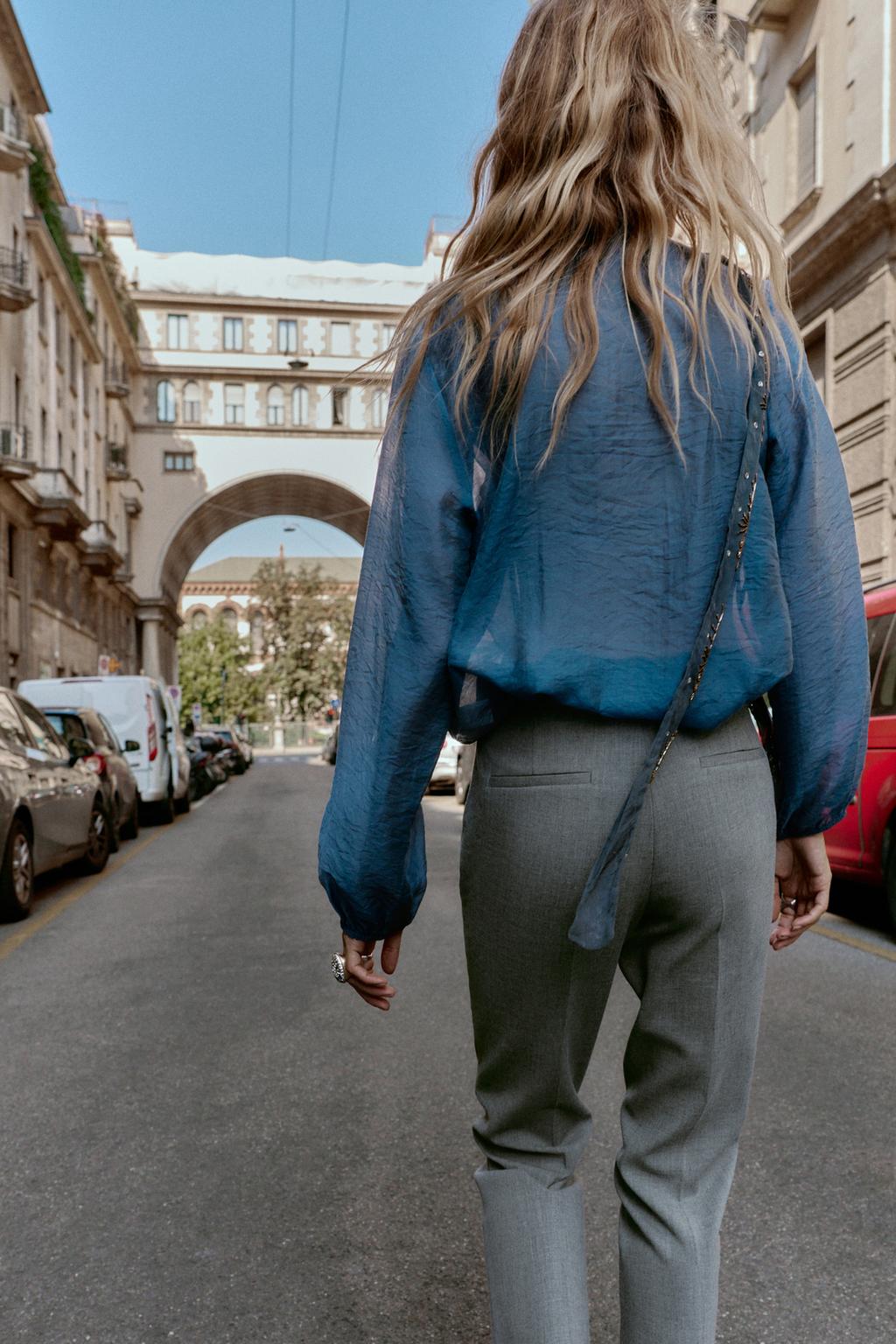 PANTALON FLARE TAILLE BASSE