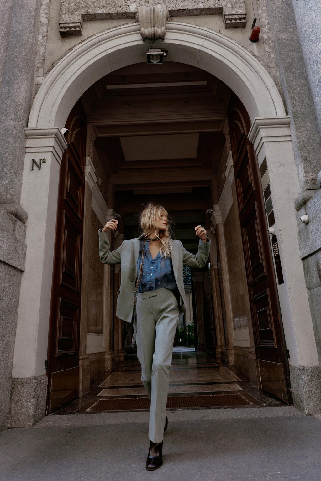PANTALON FLARE TAILLE BASSE