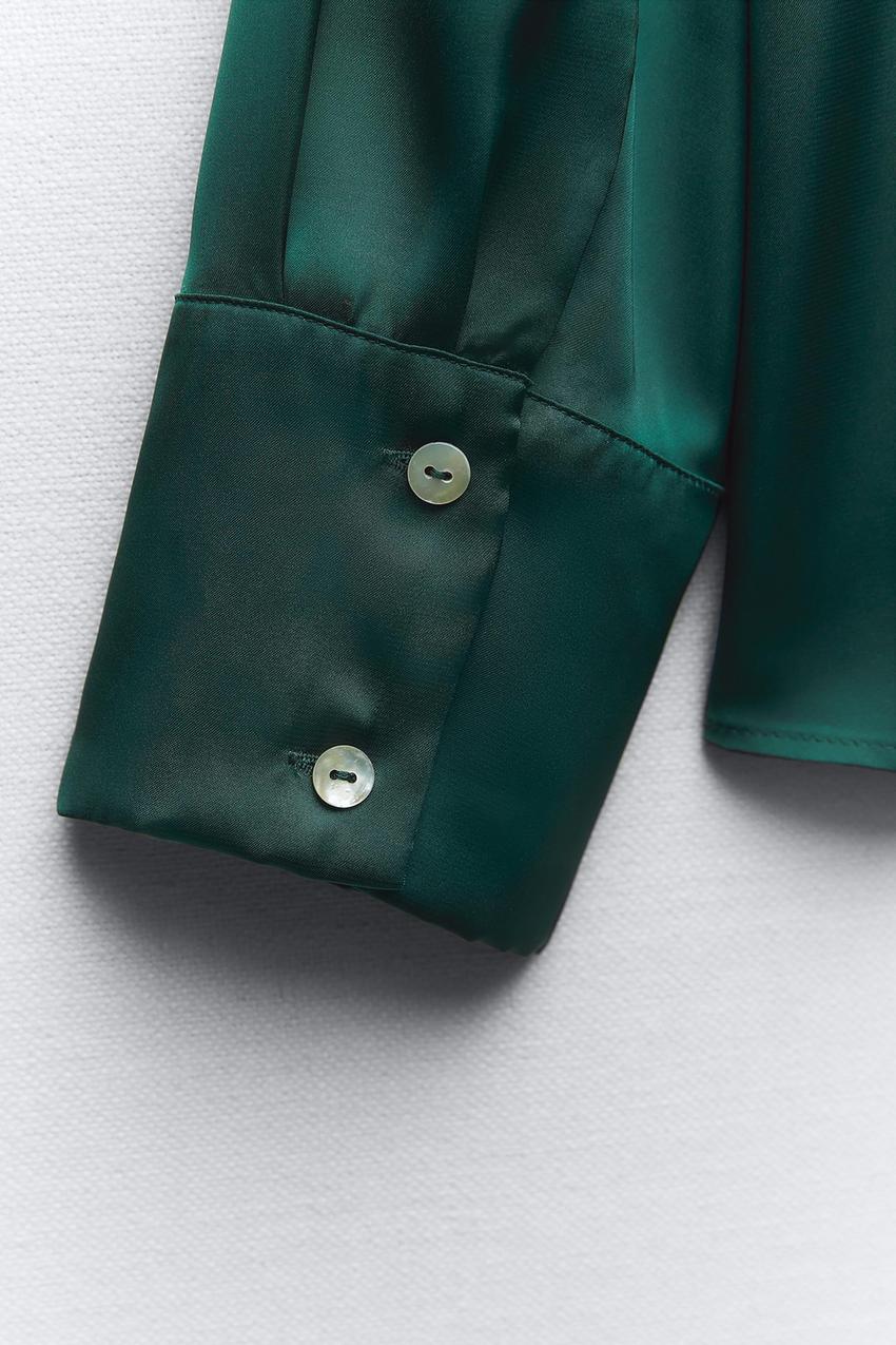 ENSEMBLE CHEMISE COL REVERS | PANTALON DROIT SATINÉ VERT ÉMERAUDE