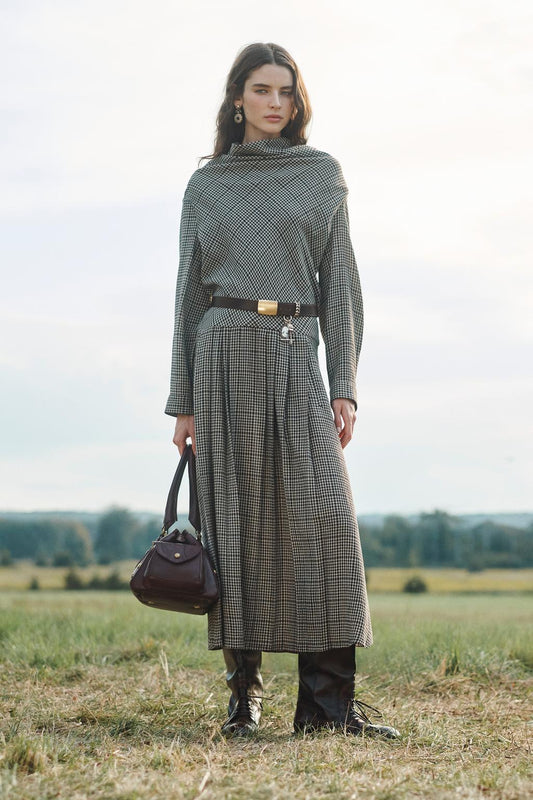ROBE À CARREAUX PLIS PLATS LIMITED EDITION