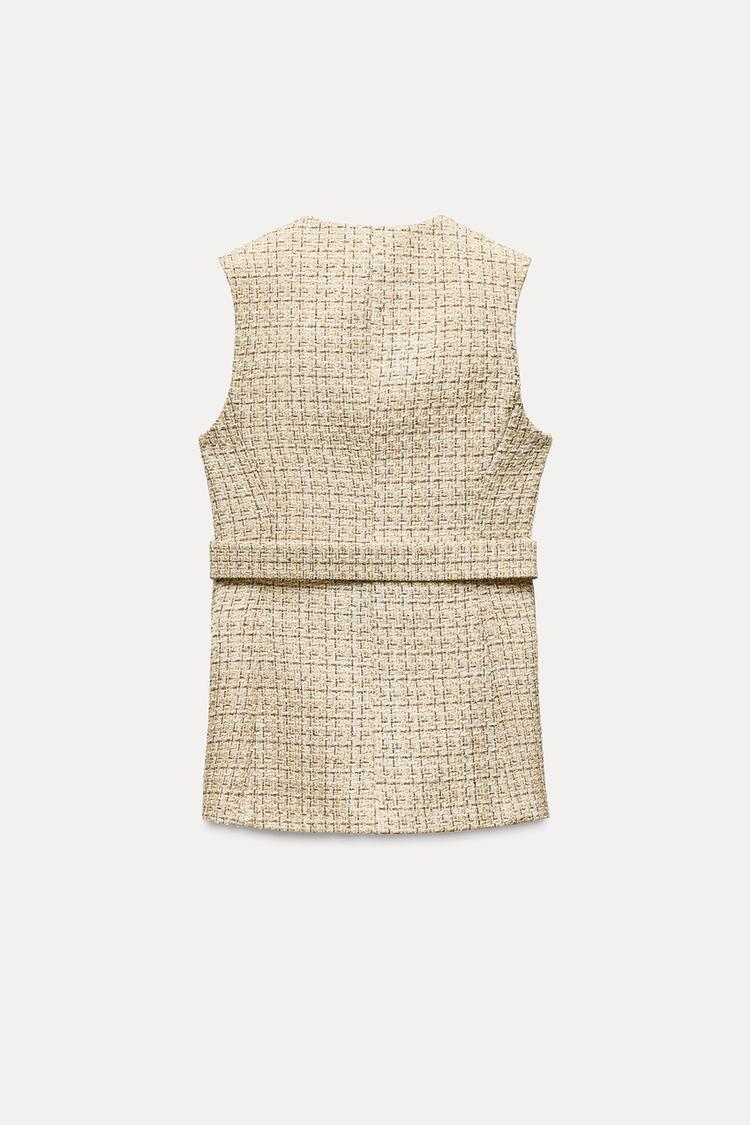 GILET SANS MANCHES TEXTURÉ AVEC CEINTURE