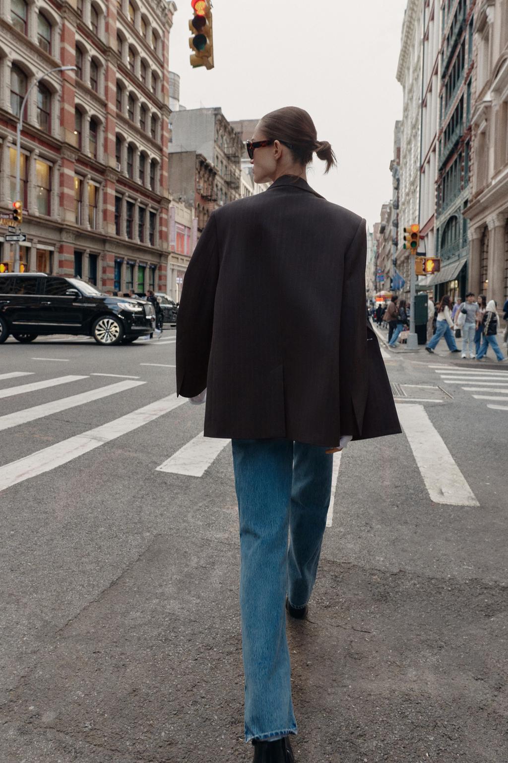 VESTE OVERSIZE À BOUTONNAGE CROISÉ ET RAYURES