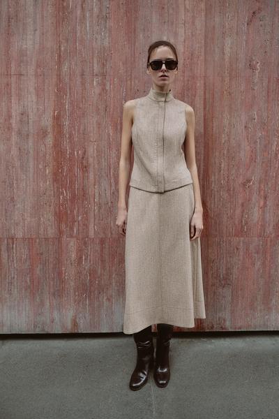 TOP SANS MANCHES À COL MONTANT