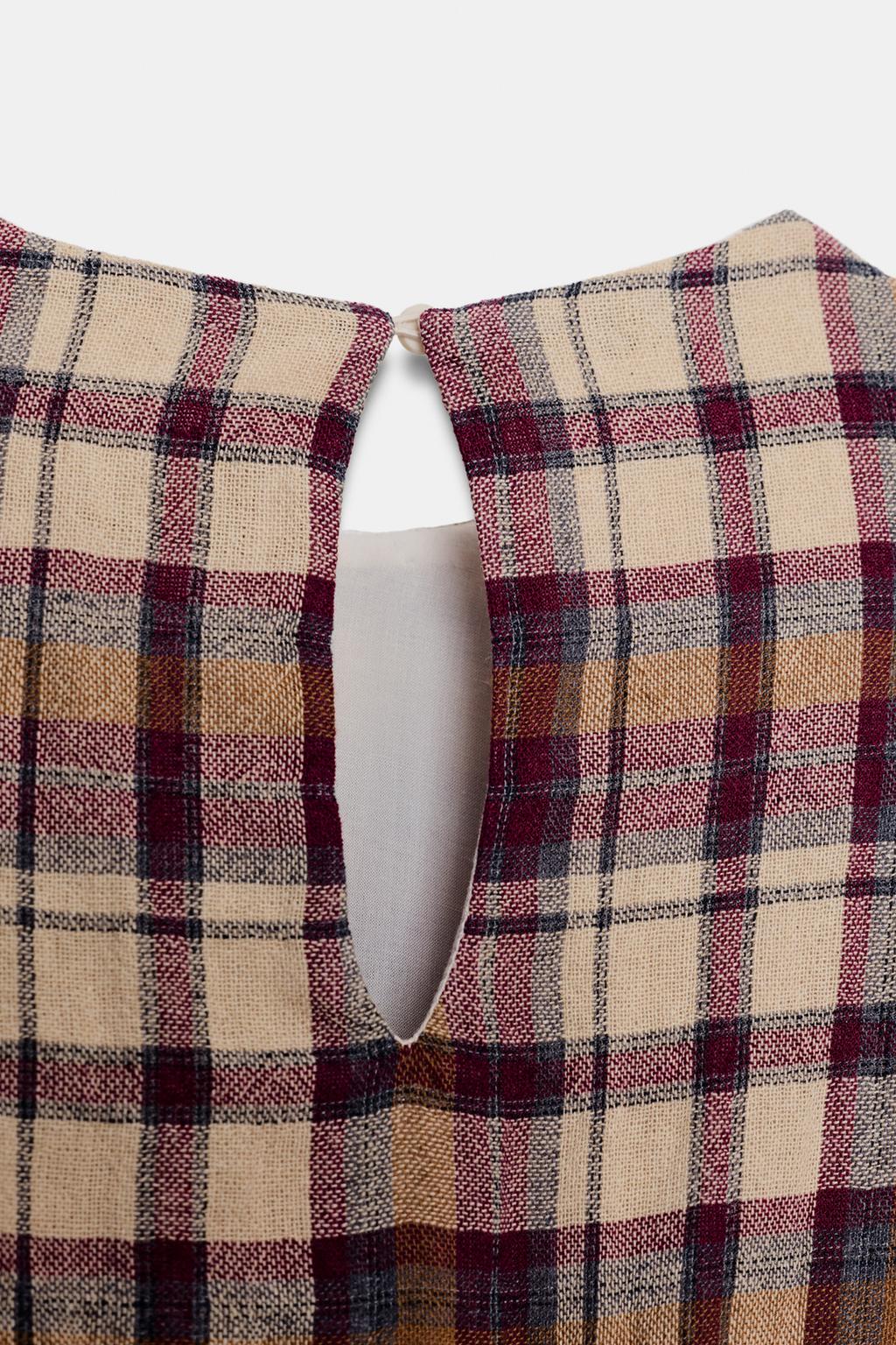 ROBE COURTE À CARREAUX