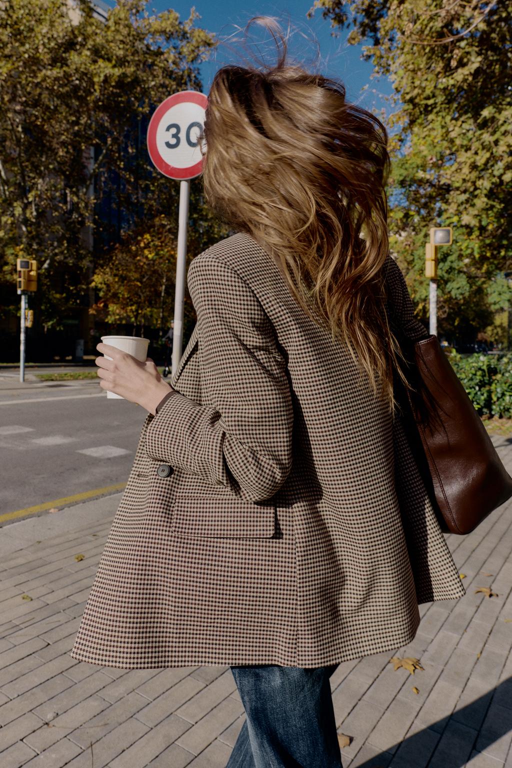 VESTE OVERSIZE À BOUTONNAGE CROISÉ