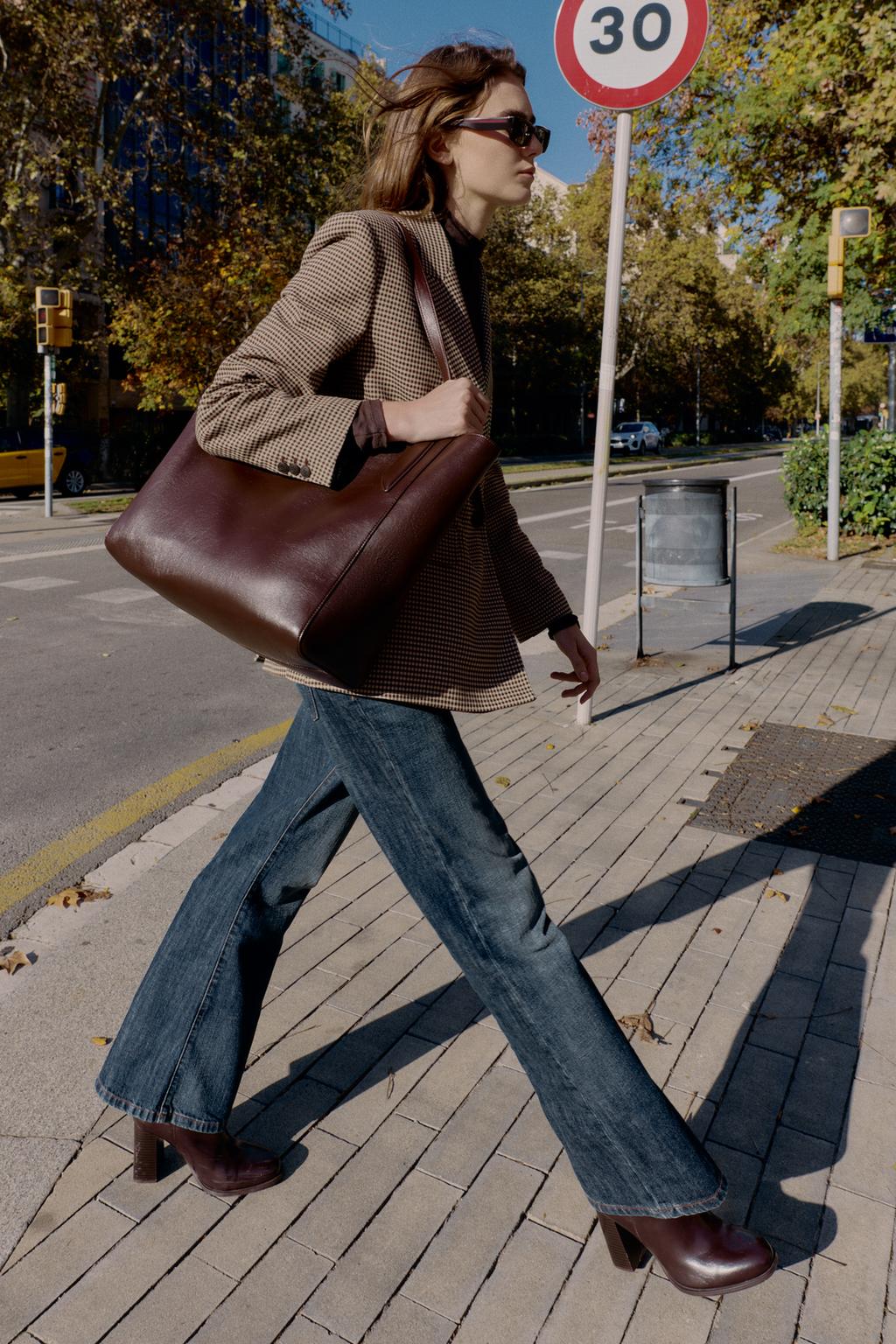 VESTE OVERSIZE À BOUTONNAGE CROISÉ