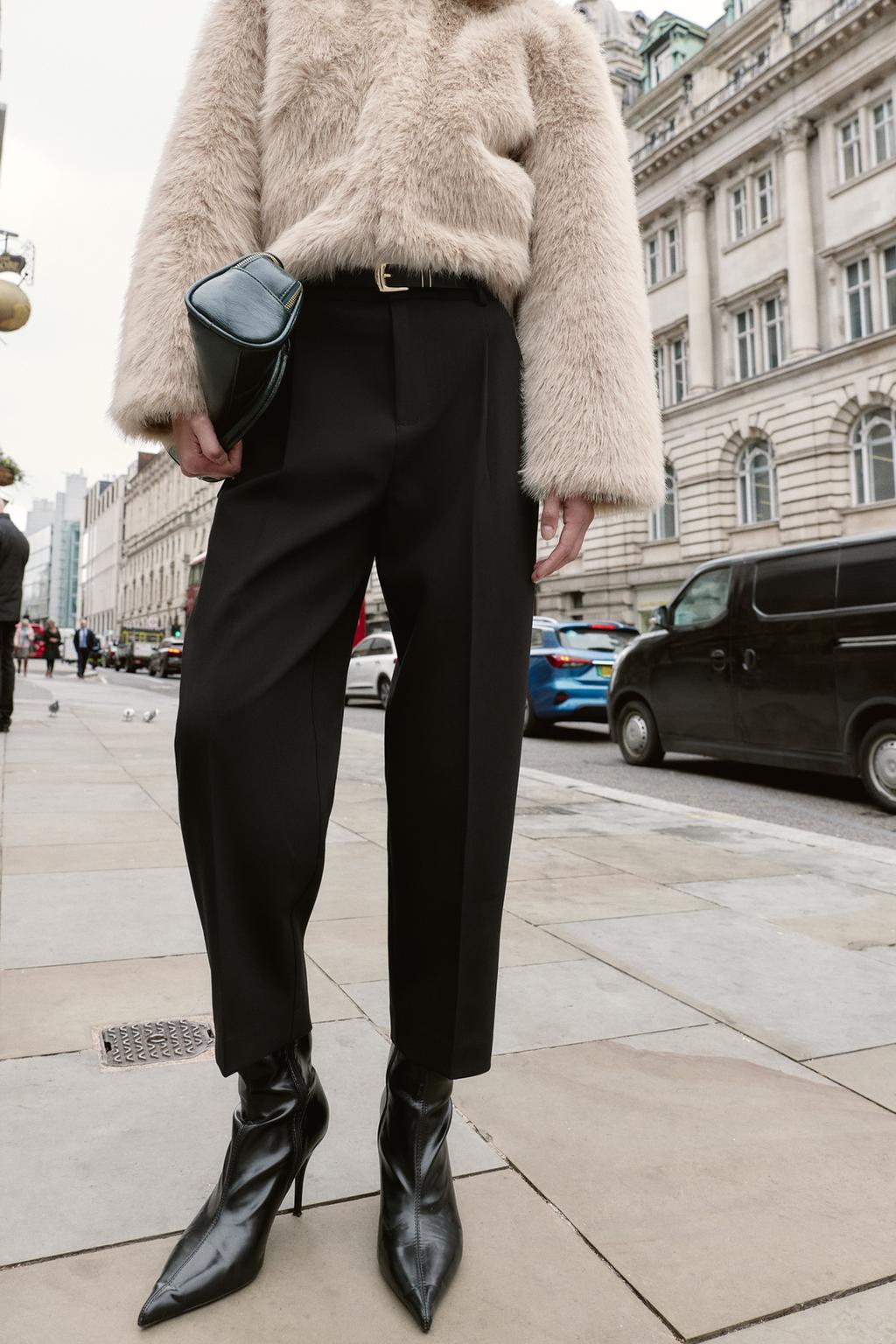 PANTALON À PINCES SANS CEINTURE