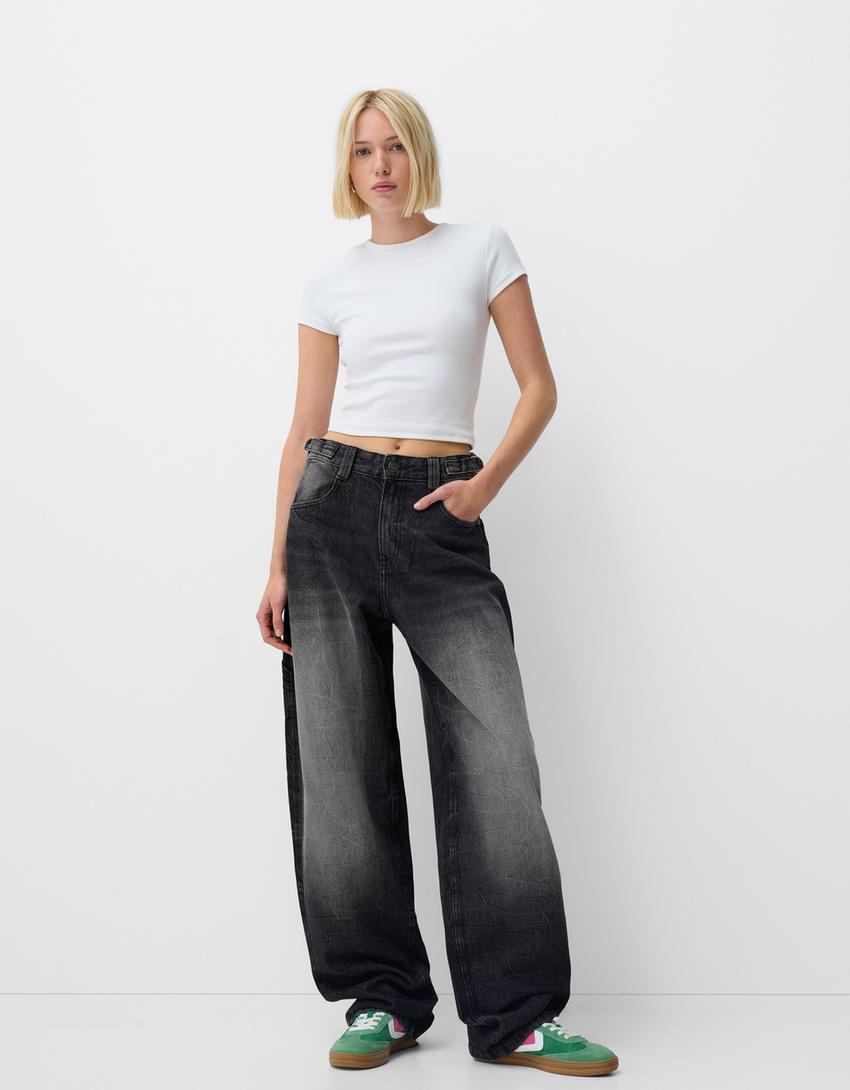 ADJUSTABLE BALLOON FIT CARPENTER JEANS BERSHKA