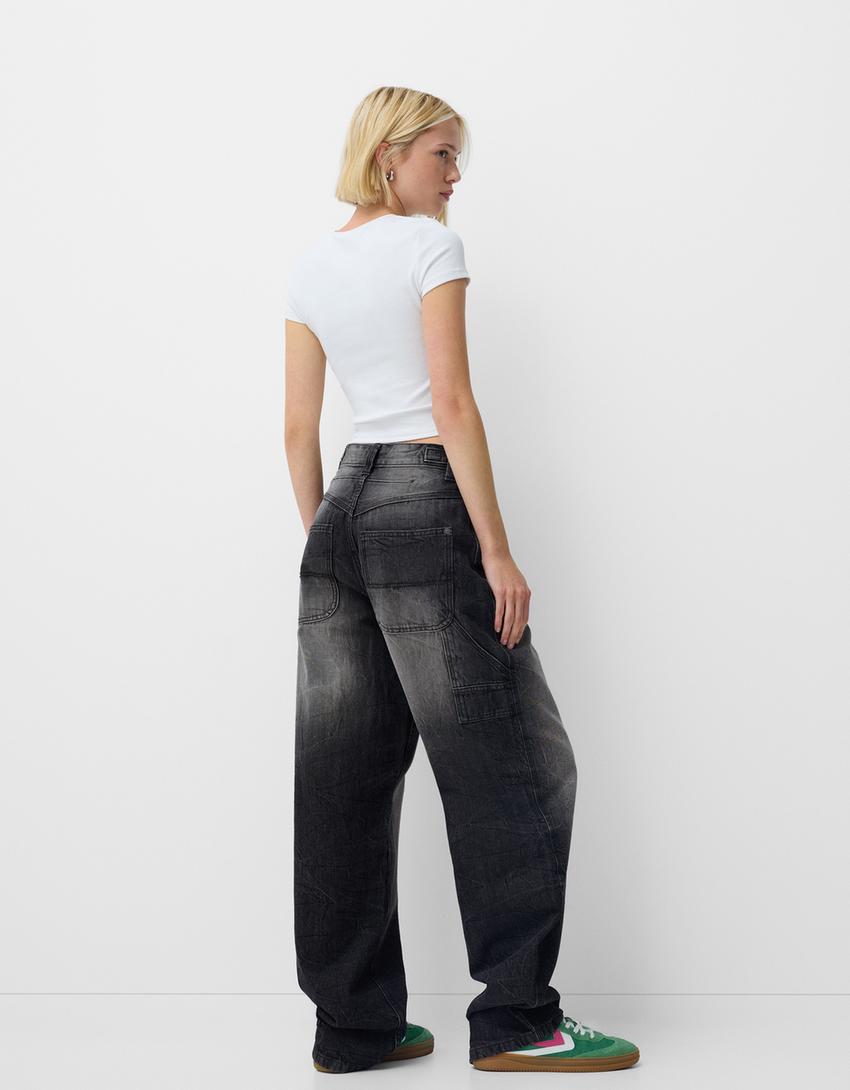 ADJUSTABLE BALLOON FIT CARPENTER JEANS BERSHKA