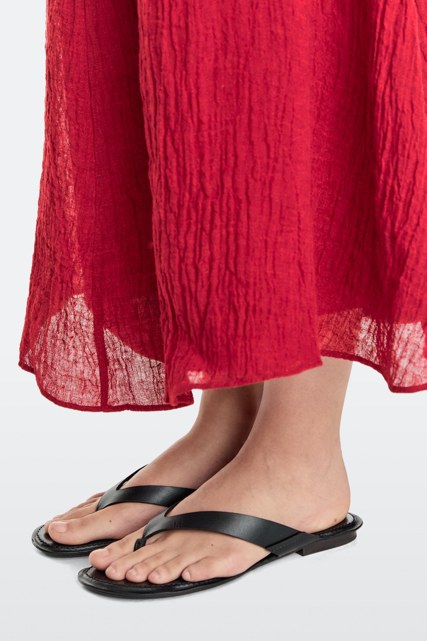 SANDALE PLATE CUIR