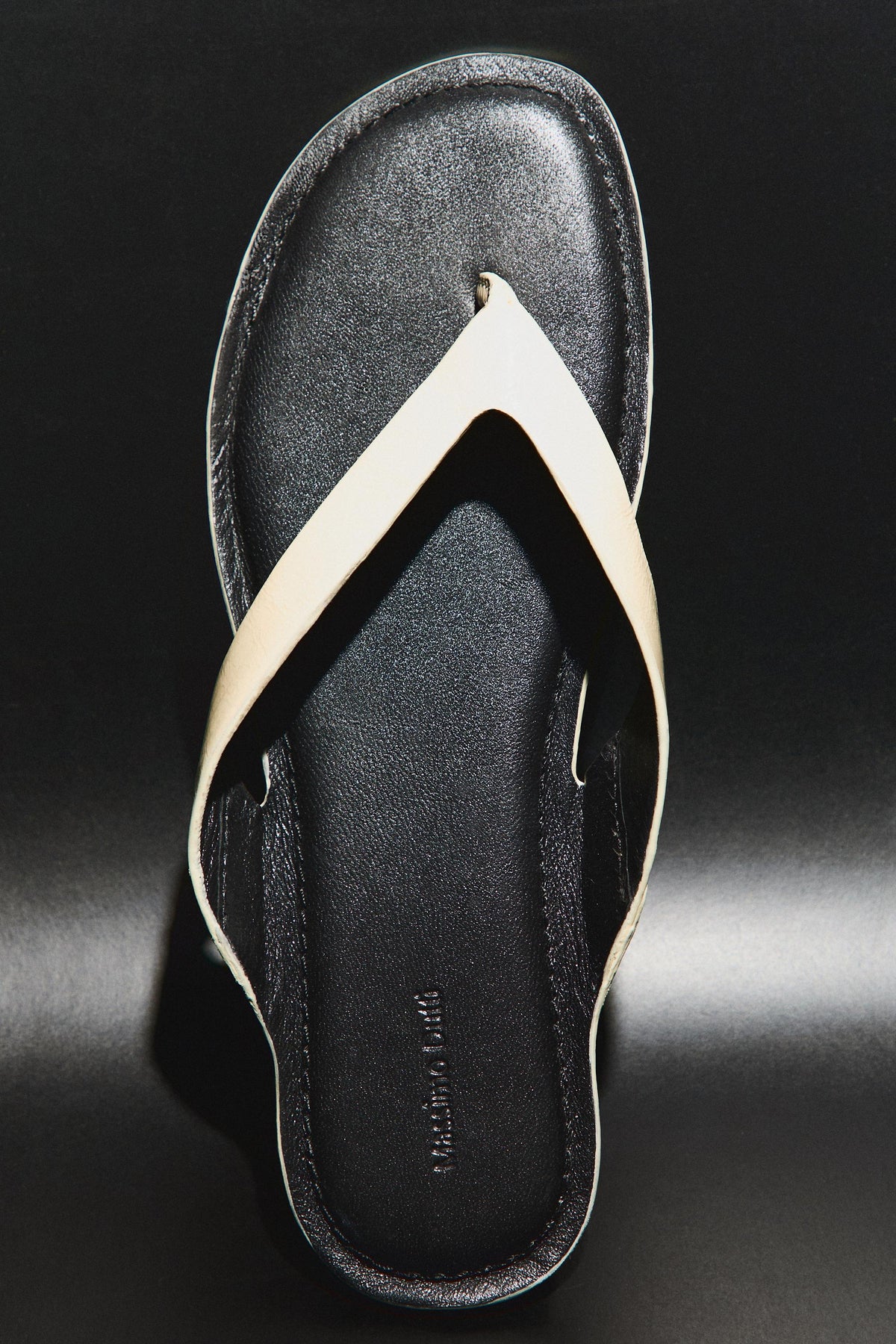 SANDALE PLATE CUIR