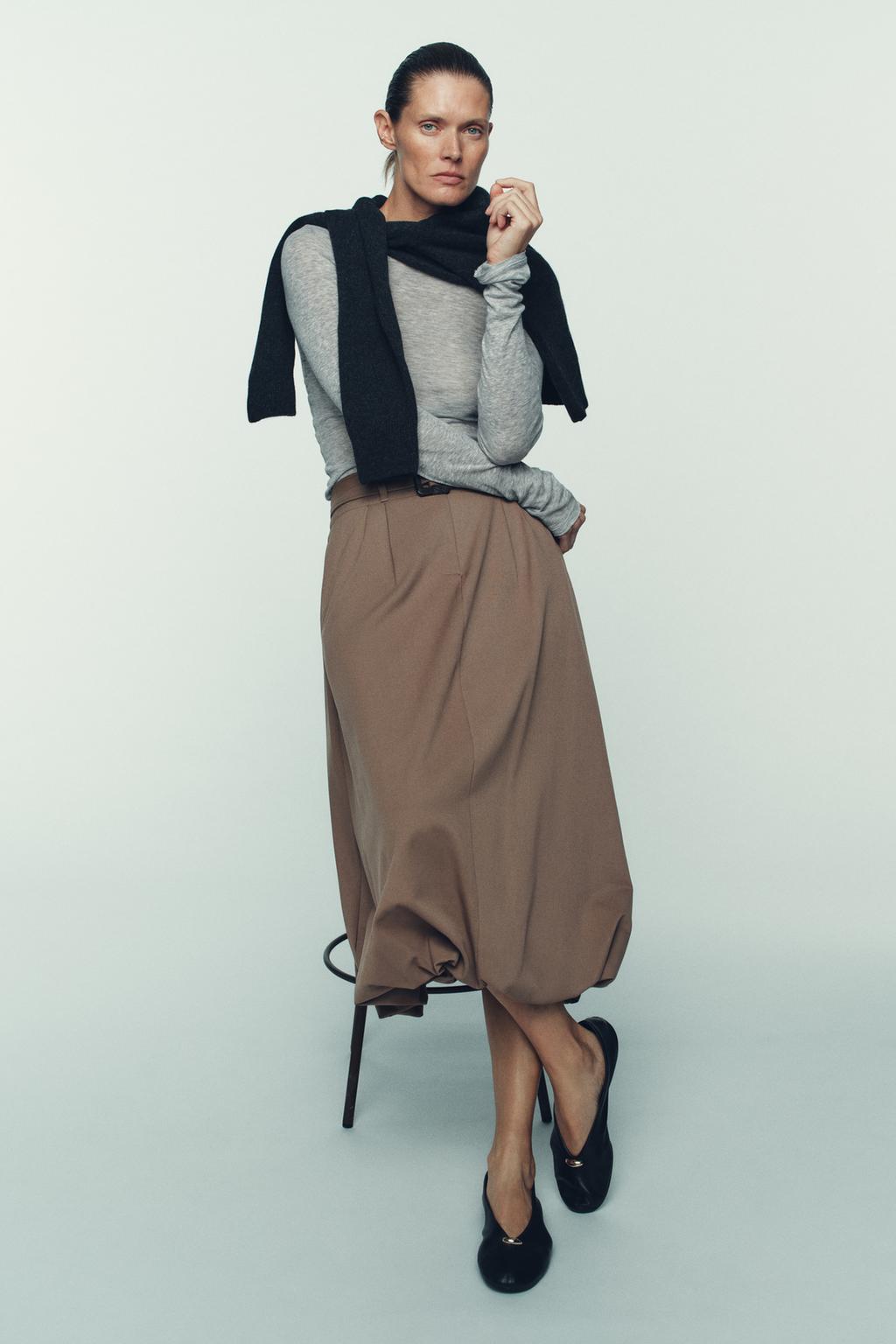 JUPE MIDI À CEINTURE ET COUPE BALLON