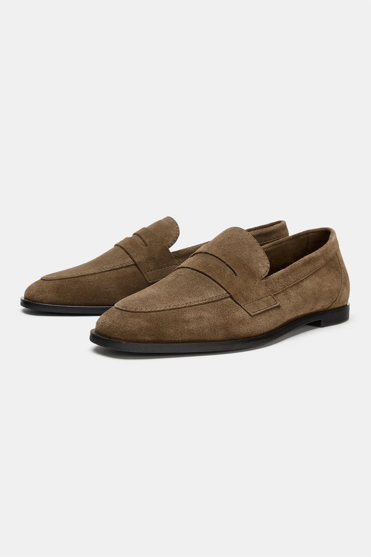 MOCASSINS PLATS EN CROÛTE DE CUIR