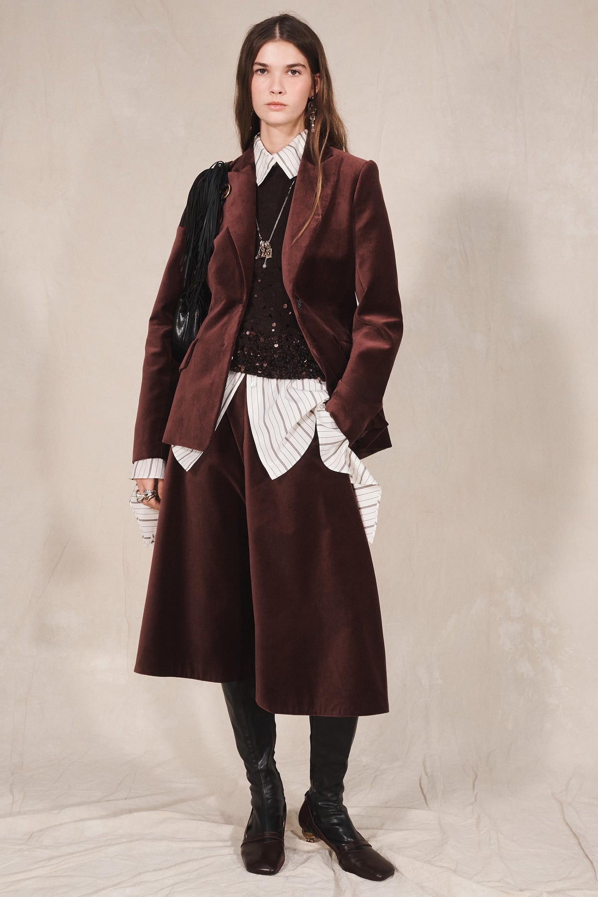 LIMITED EDITION VELVET BLAZER WITH JEWEL BUTTON