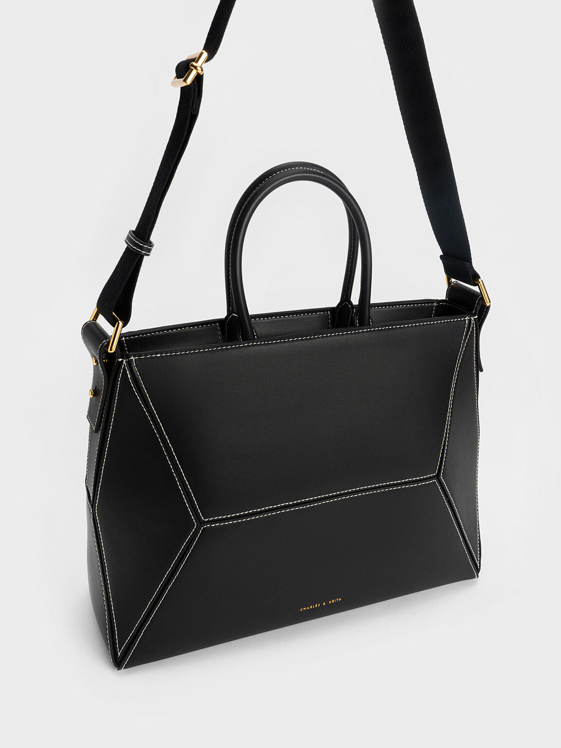 CHARLES & KEITH Nasrin Geometric Tote Bag Nasrin Geometric Tote Bag - Black 🖤