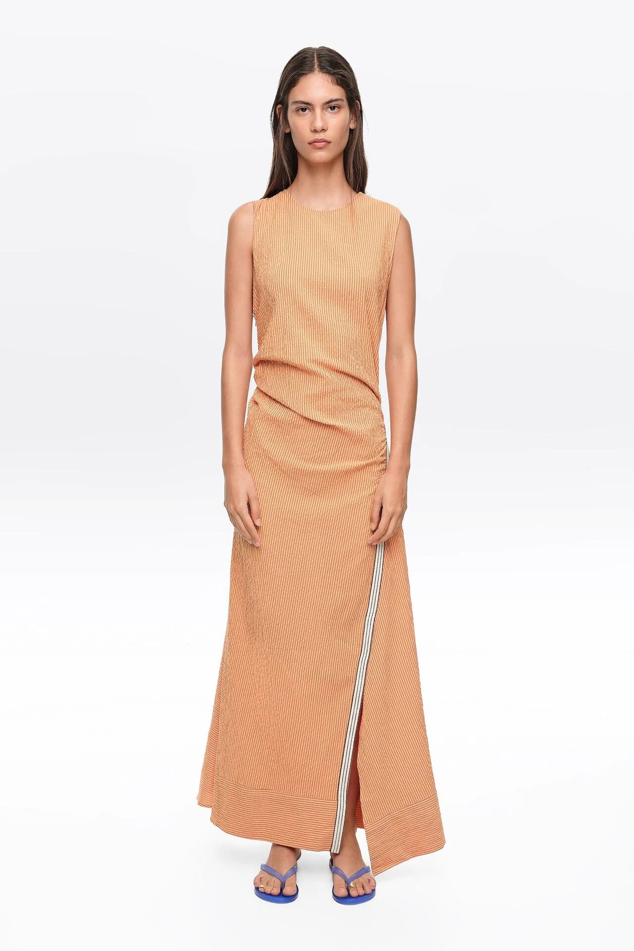 ROBE SANS MANCHES BRIDE SUPERPOSÉE RAYURES BLEUES (Copie)