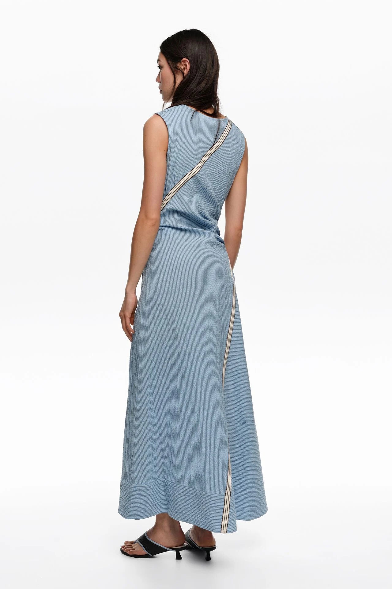 ROBE SANS MANCHES BRIDE SUPERPOSÉE RAYURES BLEUES
