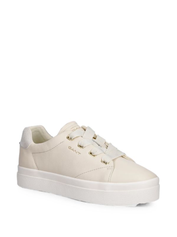 BASKETS EN CUIR