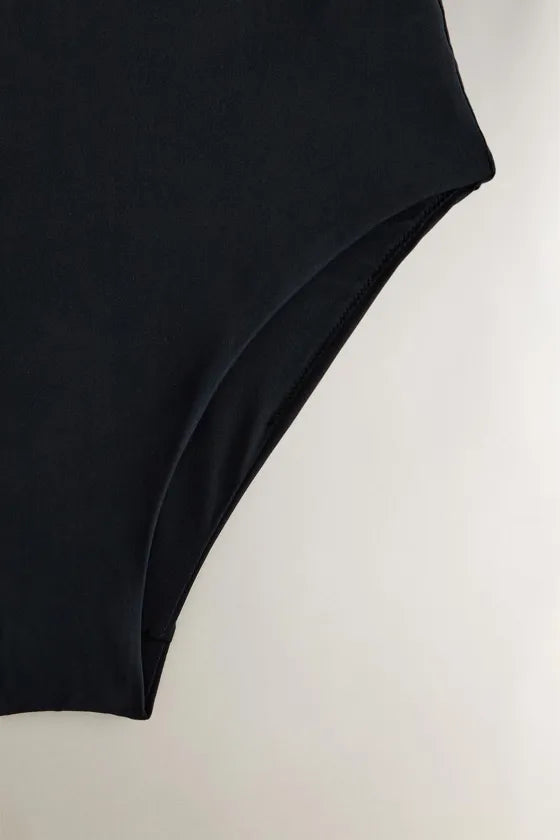 MAILLOT DE BAIN À FINES BRETELLES