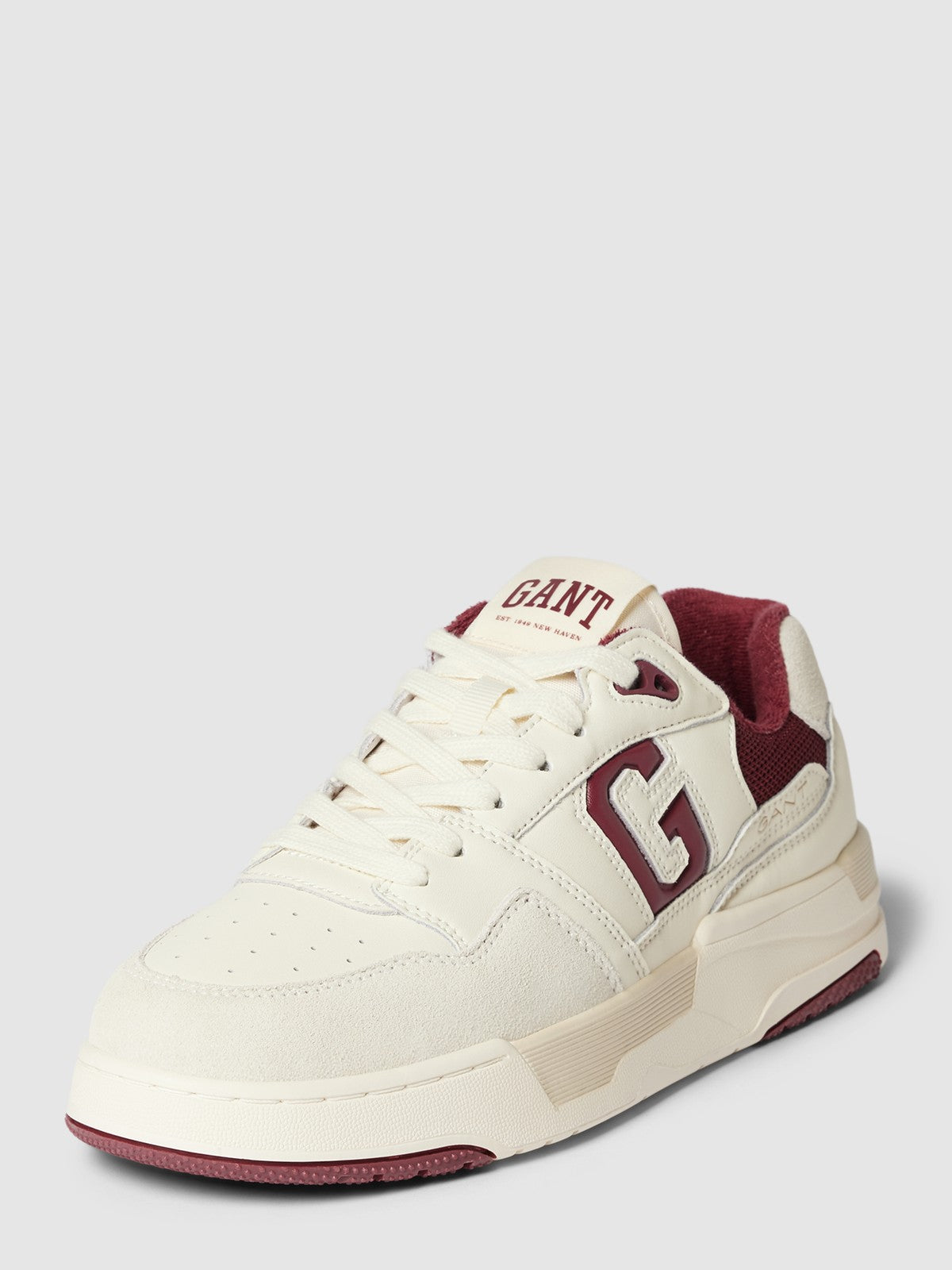 BASKETS EN CUIR