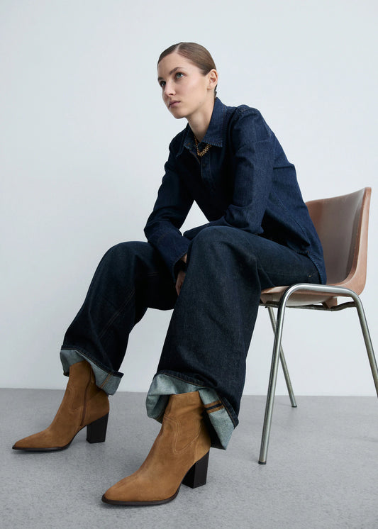 BOTTINES EN CROÛTE DE CUIR