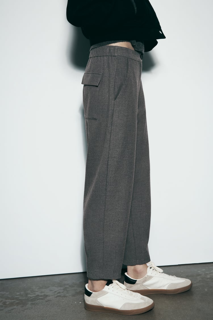 PANTALON CAROTTE AVEC PINCES À L'OURLET