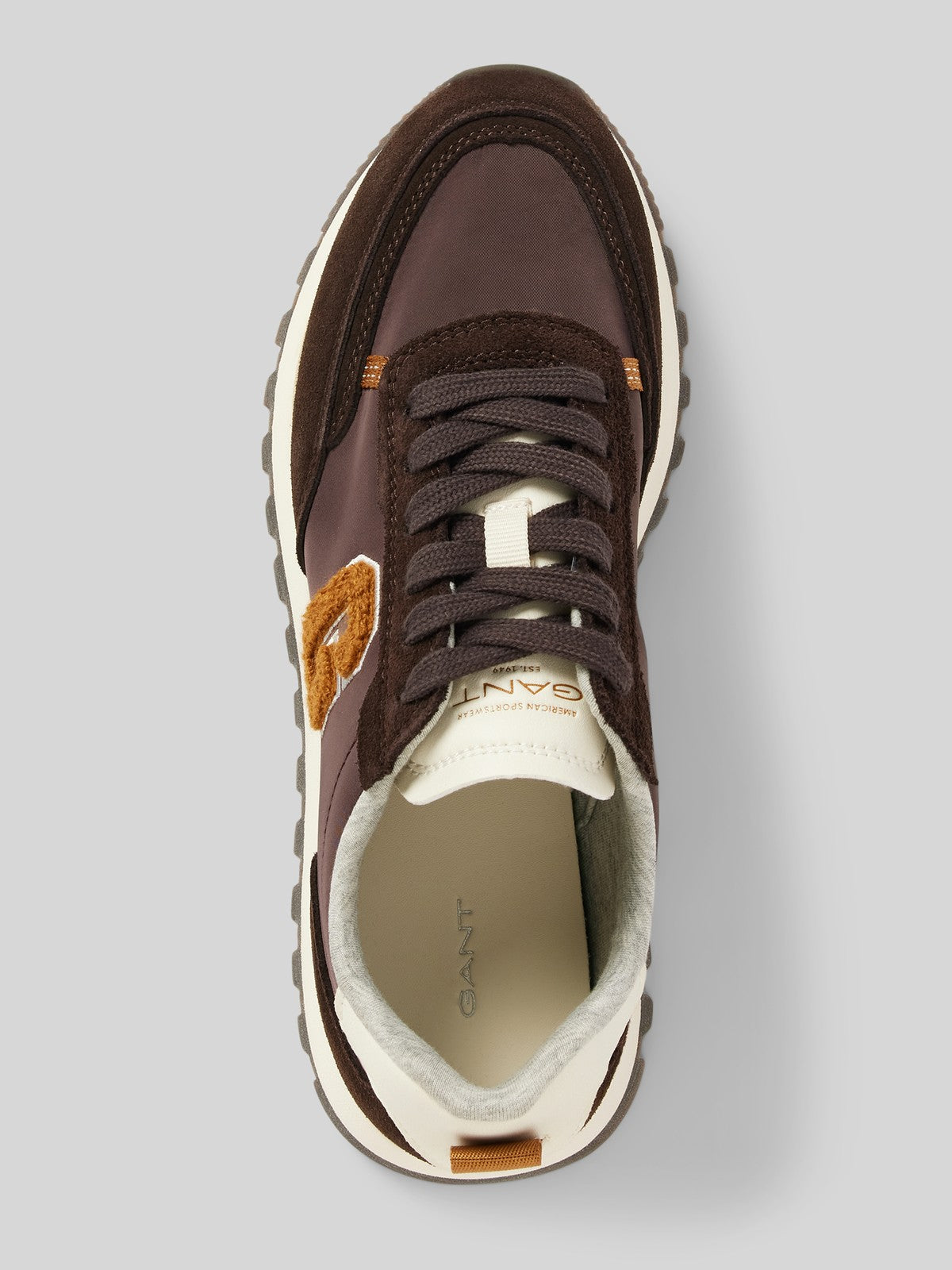BASKETS EN CUIR