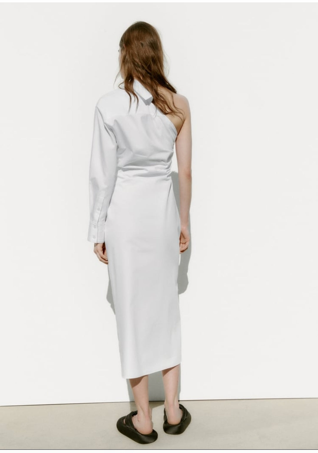 ROBE GABARDINE ASYMÉTRIQUE