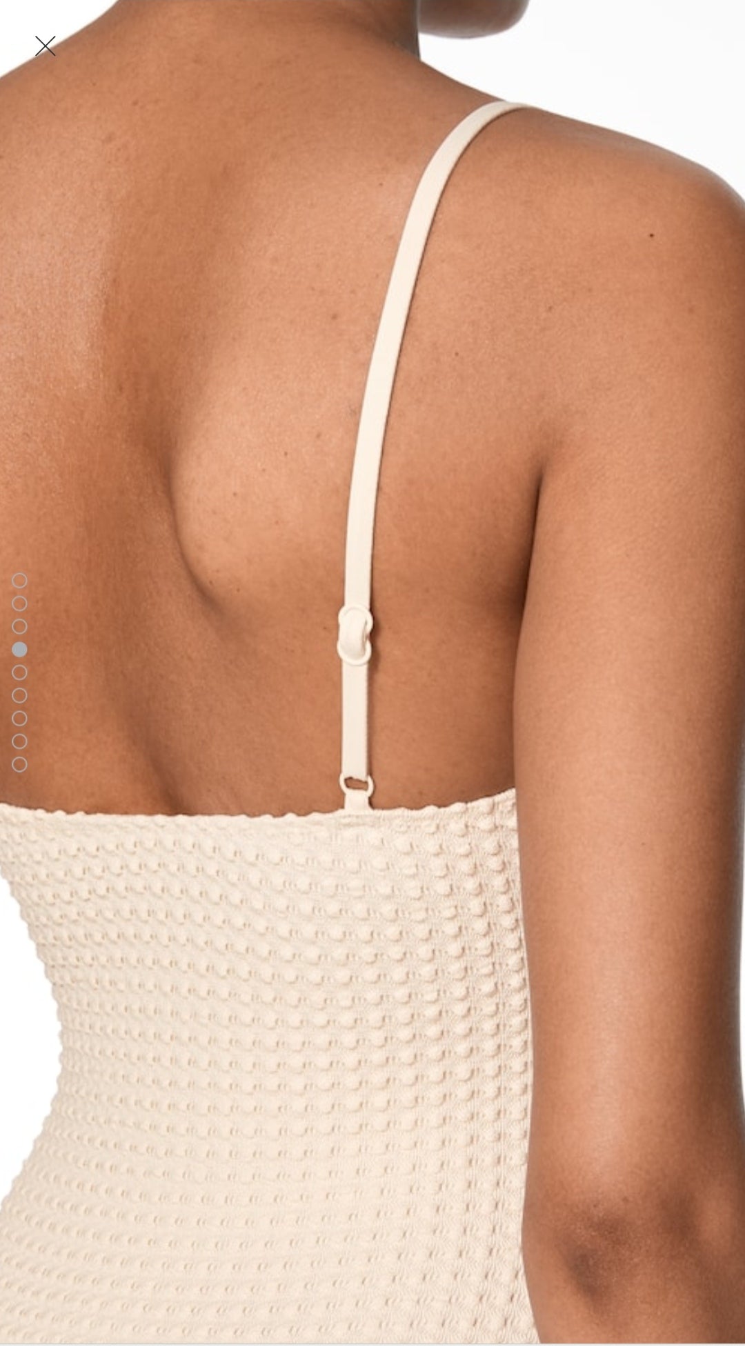 OYSHO MAILLOT DE BAIN À DÉCOLLETÉ EN V ET TEXTURE BULLE NATUREL