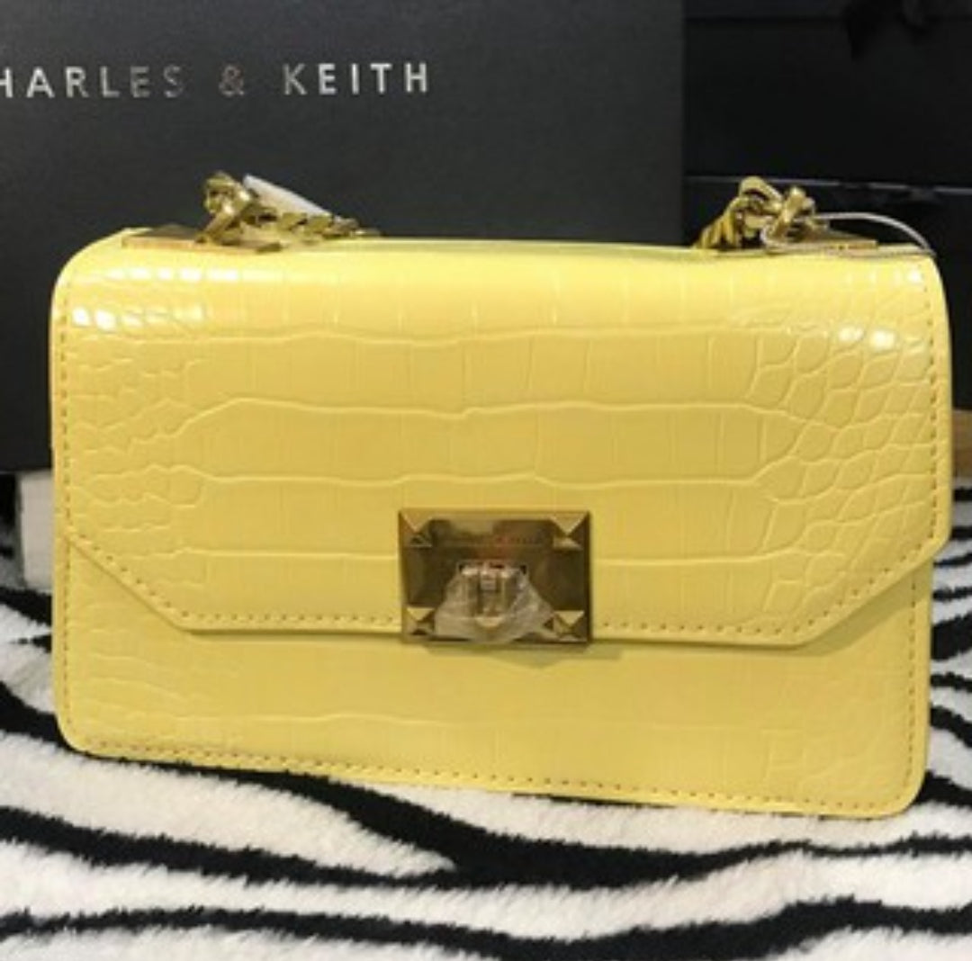 Sac À Main Charles & Keith Yellow 💛