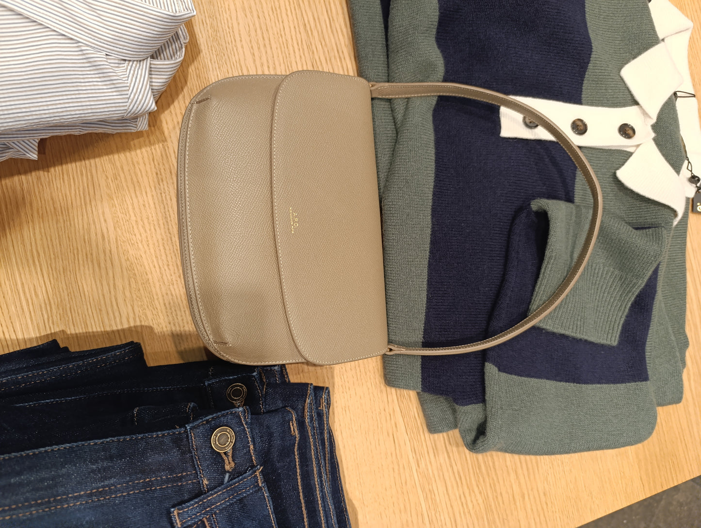 A.P.C. SARAH SHOULDER BAG